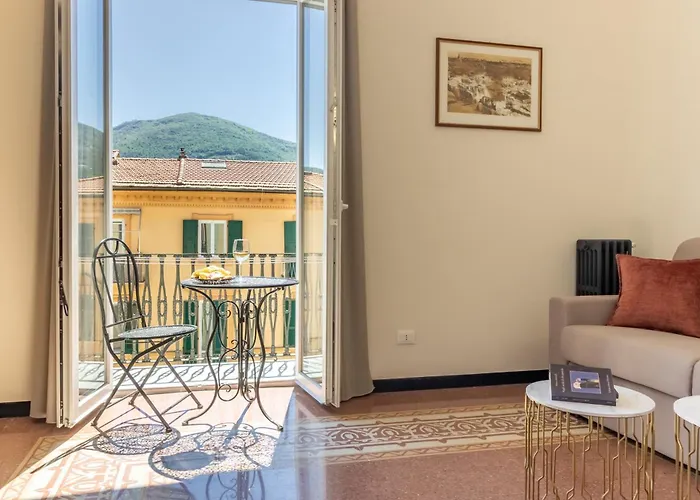 Oldoini Luxury And - Mytouristhome Pensión La Spezia